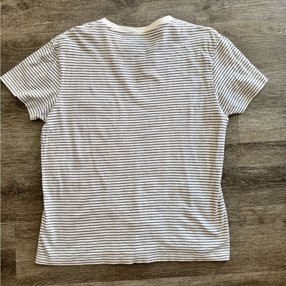 Grayers Men’s Purple and White Striped T-Shirt - Picture 4 of 4